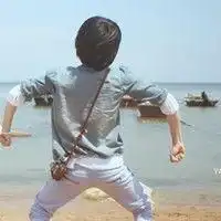  不曾忘记的是你的笑容