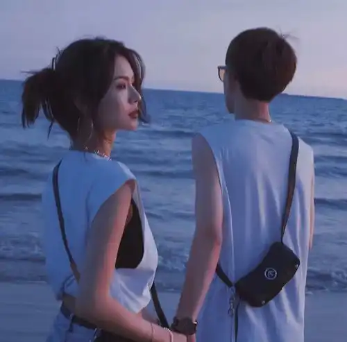  2023最新浪漫唯美真人情侣头像