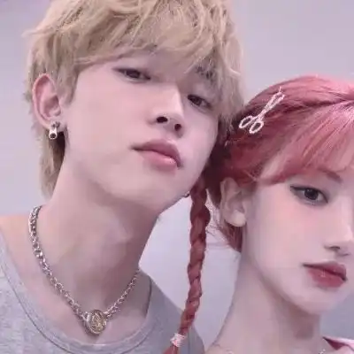  情头岁岁年年不挂科朝朝暮暮有帅哥