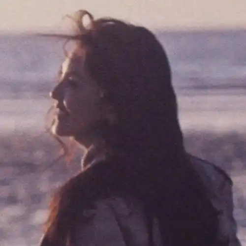  头像丨人间太吵了