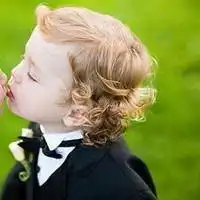  qq头像情侣一对一张嘴对嘴接吻