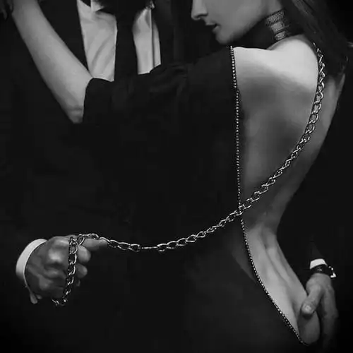  圈养美人欧美情侣头像图片扣扣居