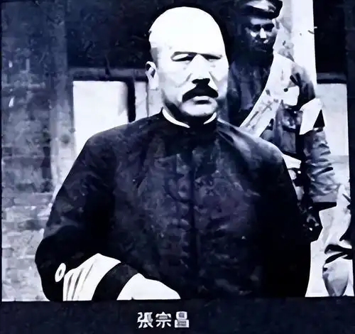  军阀头子张宗昌死后,大老婆给13个小妾一人一箱现大洋,就地遣散