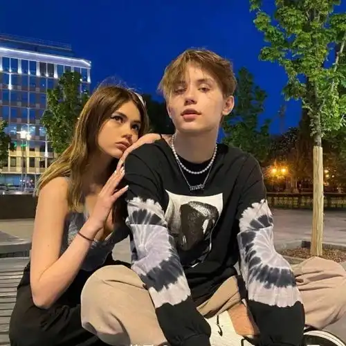  情侣头像情人节必备的情侣头像