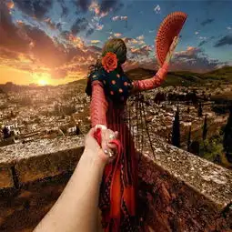  来这里模仿最热的悬崖情侣