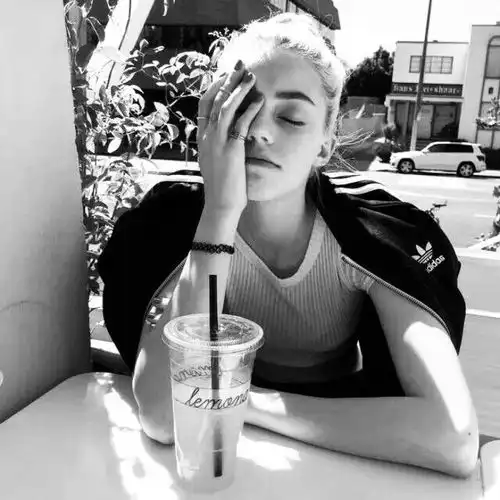  有哪些高逼格的欧美情侣头像