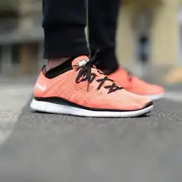  耐克nike耐克5.0赤足情侣跑鞋耐克5.0飞线编织nikefree5.0flykni