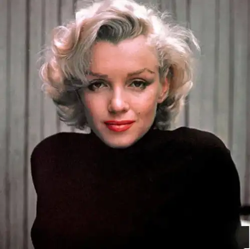  去世明星赚钱排行榜他们去世后依旧年赚上亿