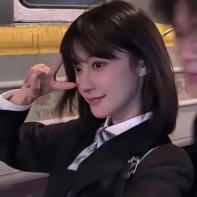  2023最新开心愉悦情侣头像