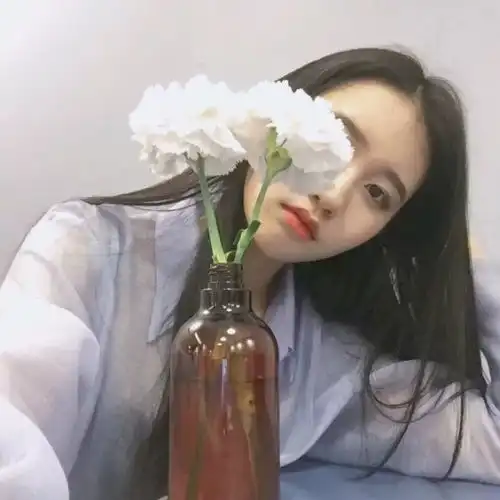  头像对待爱情最好还是保持点洁癖