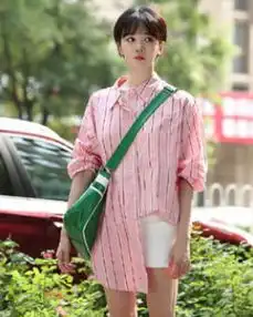  于小彤陈小纭上节目疑似公开恋情,眼神互动超甜