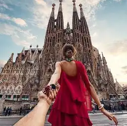  人物比followme夫妇更浪漫,这对情侣边接吻边环游世界