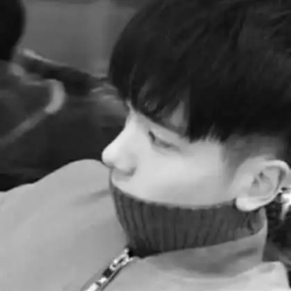  个性黑白男生头像霸气,独特比较拽成熟的男人