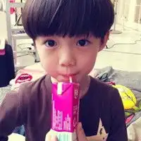 这个小孩子叫什么名字