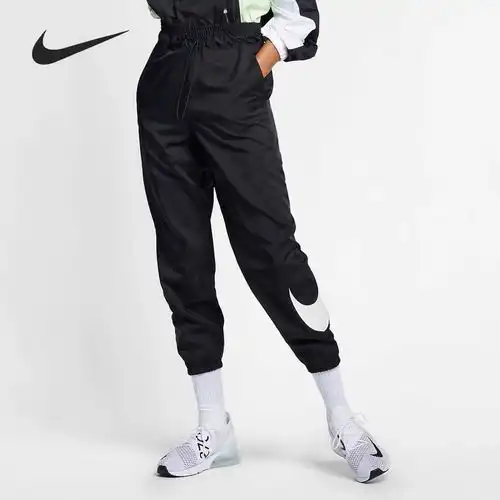  拜托姐妹们帮忙看一下耐克这两条运动裤哪一条比较...