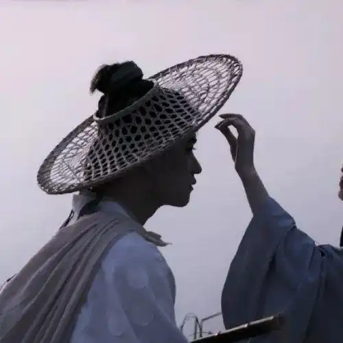  有没有好看的古风唯美情侣头像,真人的