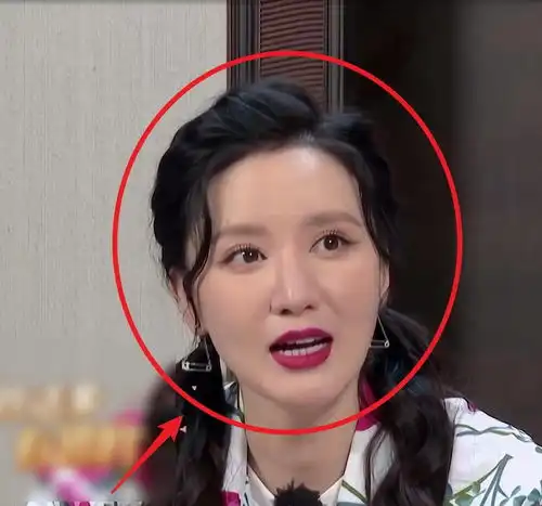  极挑7嘉宾做柠檬汁,景甜表情好真实,杨超越的做法引热议