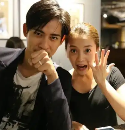  周渝民将迎来二胎老婆晒图暗戳戳传信息,结婚五年夫妻甜蜜如初