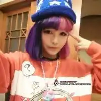  求染发的非主流女女头像