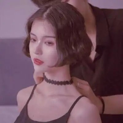  在我荒瘠的土地上,你是最后的玫瑰真人情头