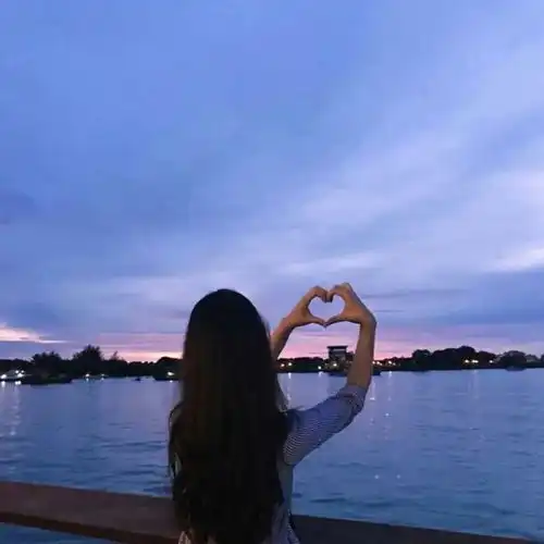  中国留学生我为什么放弃北美,选择新加坡政府学校