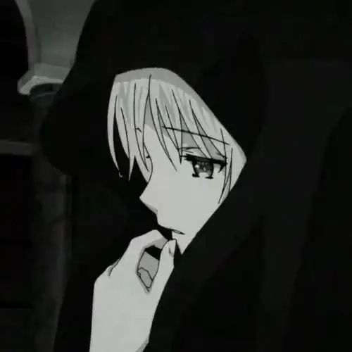  50张女生头像丨生活不易,猪猪叹气