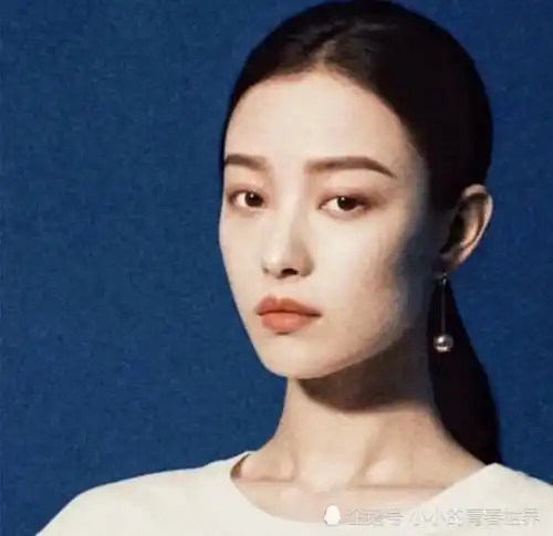 ins原宿风微丧女头爱情一旦消失,所有的誓言不过一张白纸