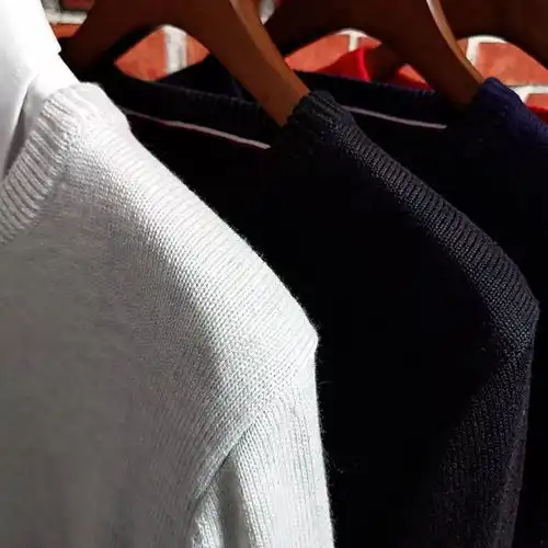  冬季爆款汤砖柜男女情侣毛衣基础款此款简单舒适休闲,又不缺乏时尚感厚款面料