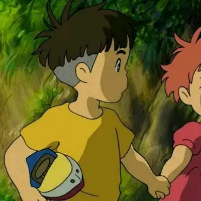  波妞宗介情头两个一起波妞和宗介高清情头双人拥抱