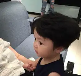  他们都撞脸鹿晗,除了男网红泰国女,还有萌娃