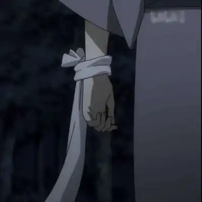  萤火之森情侣头像一左一右超清萤火之森情头两张面具