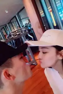 明星情人节大盘点,周杰伦首晒儿女正脸,贾静雯收手写情书