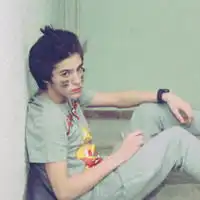  时间冲不走我们的伤疤