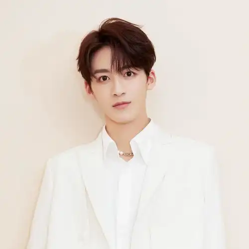  艺考也没落了明星扎堆镀金,素人出头太难,有的还颜值诈骗