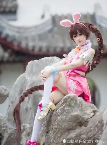  斗罗大陆全员cos小舞完美还原朱竹清魅力逼人唐三帅爆了