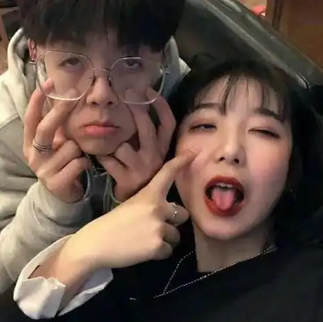  8句污污的晚安情话,小仙女看到后也要下凡