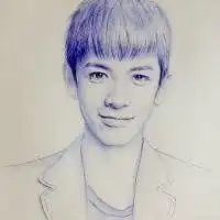  有一张微信图像是个素描照是半个图像片