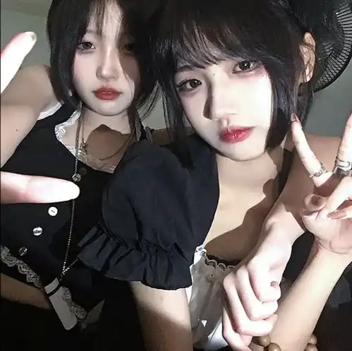 ins风格闺蜜头像