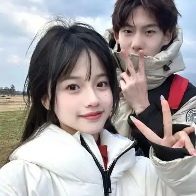  2023唯美浪漫情侣头像