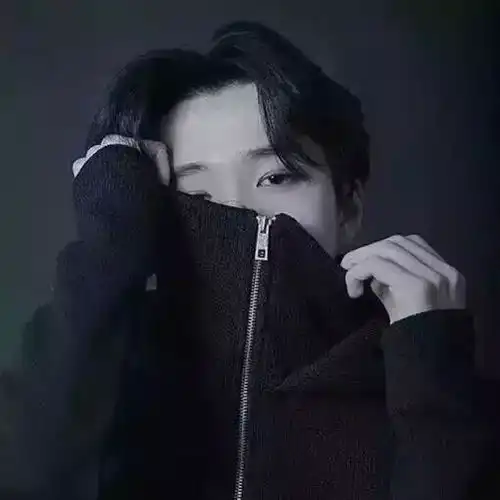  世界以痛吻我要我报之以歌