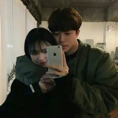  网恋吗我有几千张假照你喜欢qq情侣头像我要个性网