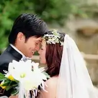  佘诗曼婚纱广告演绎唯美浪漫美丽新娘