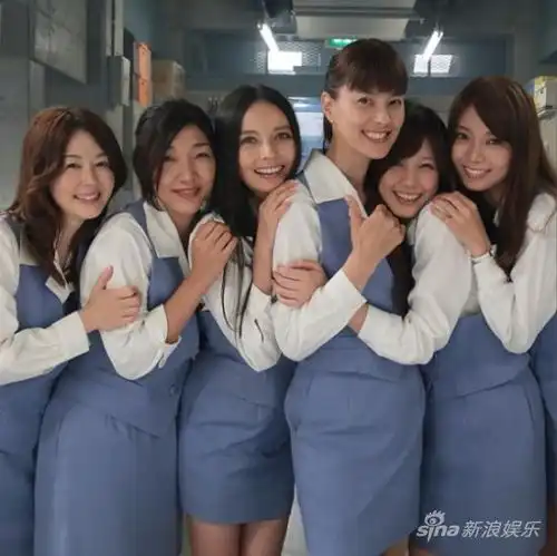 佐藤健森宽和约会照曝光好友称是三人行