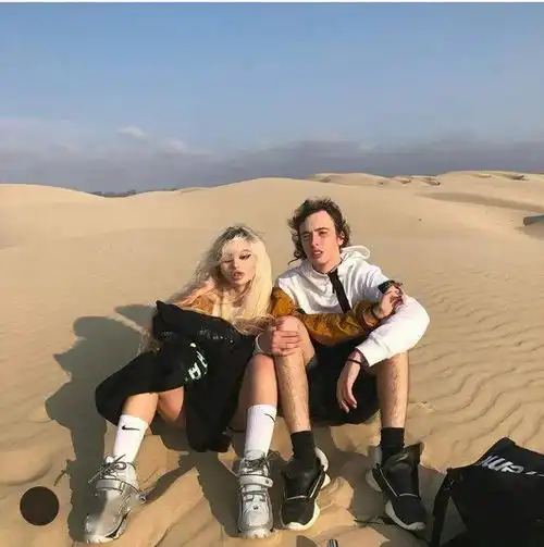  ins热门情侣头像