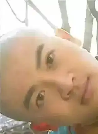  真人情头再见就再见,下个更好,更乖