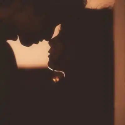  白灏宇情侣头像真人一对两张情侣头像我要个性网