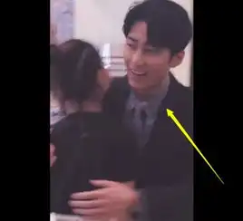  何超莲窦骁曾一起出席活动,时隔一个月官宣恋情,粉丝的预言成真