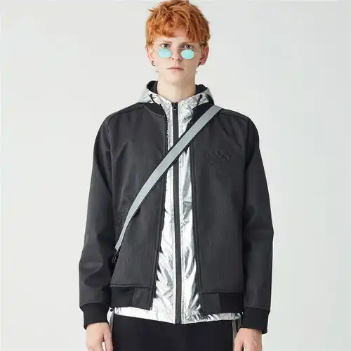  von头像压花摇粒绒棒球夹克