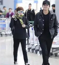  真演技派夫妻双双入围金马奖,孙俪邓超全黑情侣装现身机场引围观