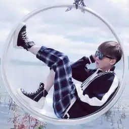  2018最火情侣头像单人眼中qq情侣头像我要个性网